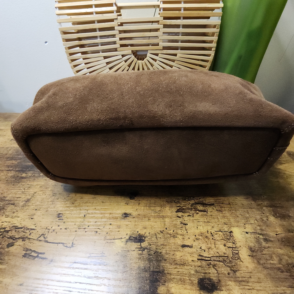 Coach Brown Suede Bag with Gold Detail-Vintage - Picture 14 of 14